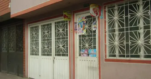 TIENDA DE BARRIO CARRERA 122 TIENDA DE BARRIO CARRERA 122